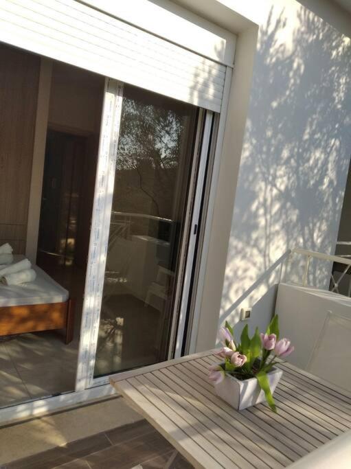 Cozy Villa Vita Lagonisi Kalivia Thorikou Luaran gambar