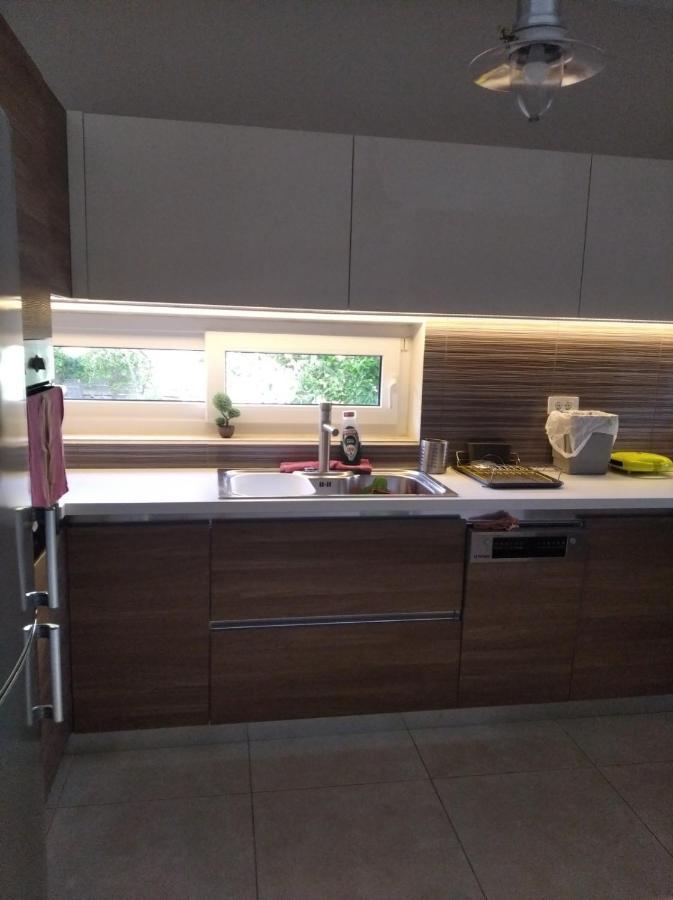 Cozy Villa Vita Lagonisi Kalivia Thorikou Luaran gambar