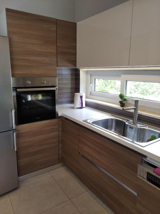 Cozy Villa Vita Lagonisi Kalivia Thorikou Luaran gambar