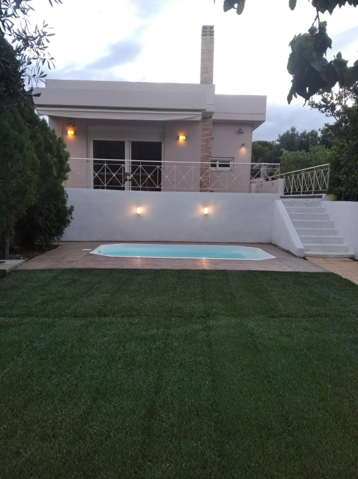Cozy Villa Vita Lagonisi Kalivia Thorikou Luaran gambar