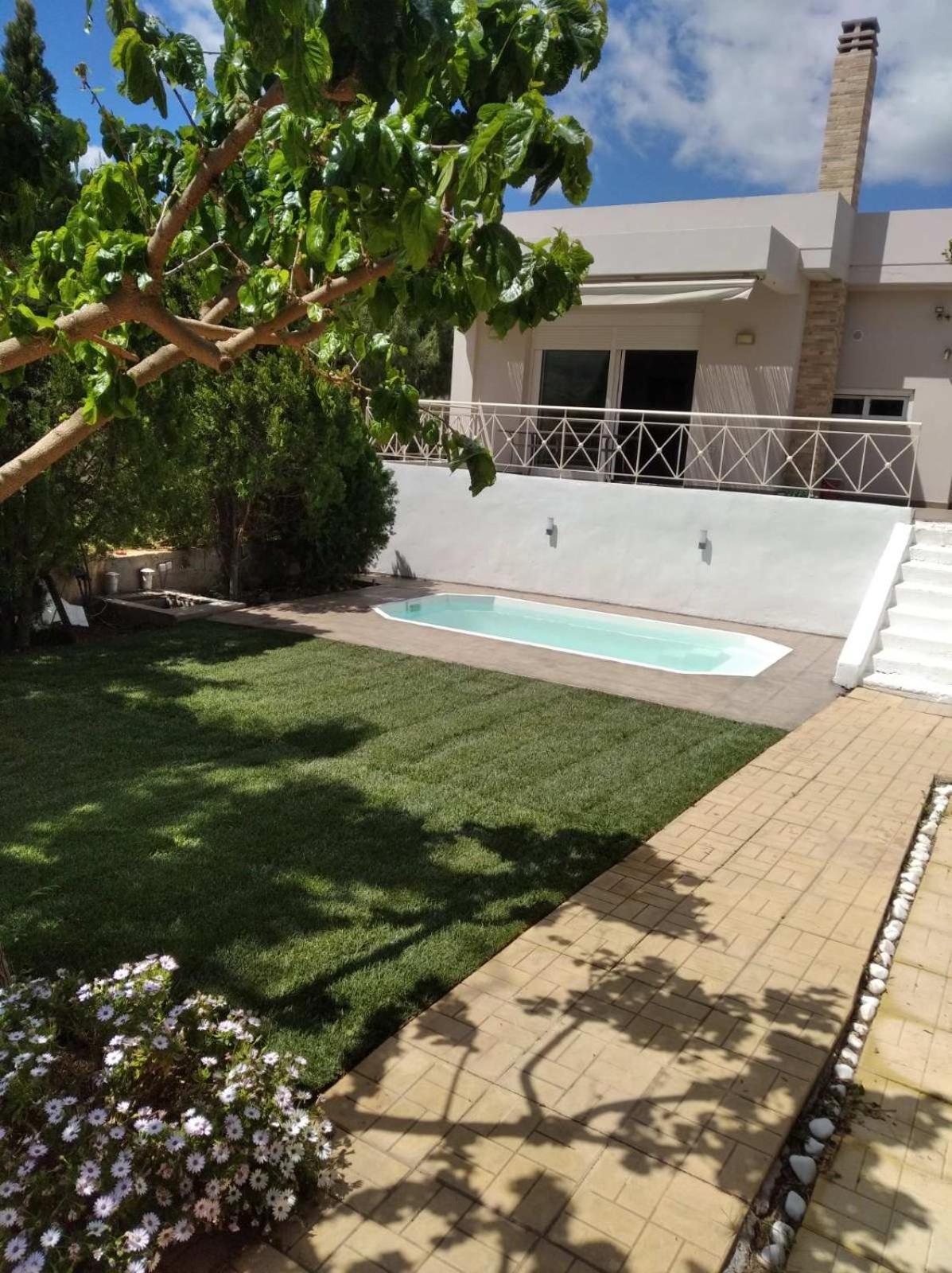 Cozy Villa Vita Lagonisi Kalivia Thorikou Luaran gambar