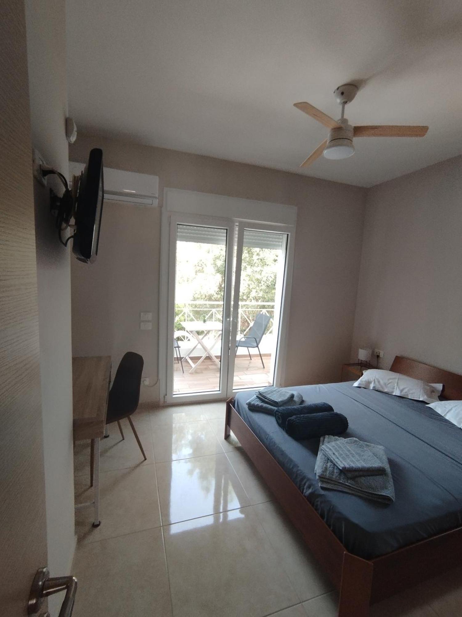 Cozy Villa Vita Lagonisi Kalivia Thorikou Luaran gambar